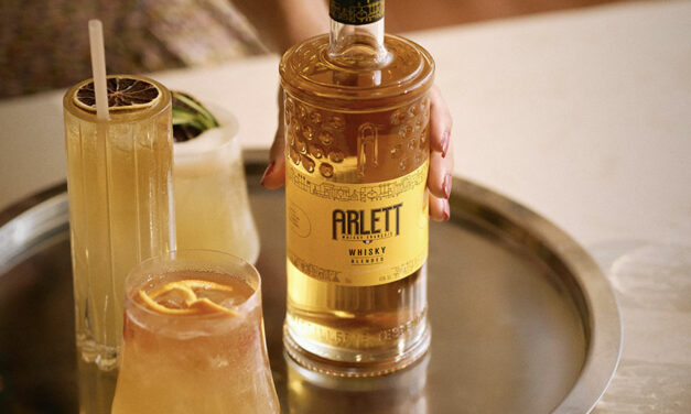 Cocktail au whisky : Arlett Momorito