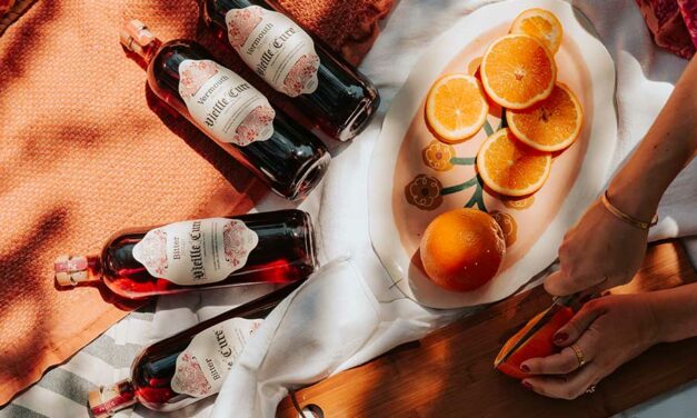 Moon Harbour relance une liqueur historique : La Vieille Cure