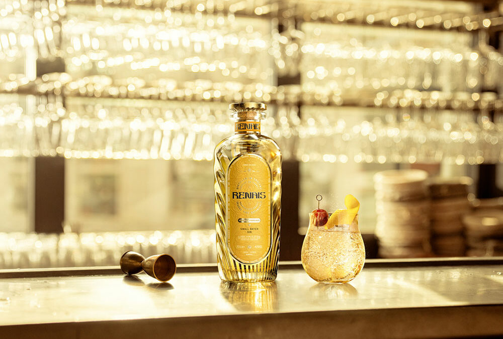 Renais Gin : l’héritage de la famille Watson en Bourgogne revisité par Alex et Emma Watson