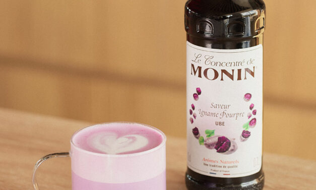 Cocktail au concentré Monin : Ubé Latte