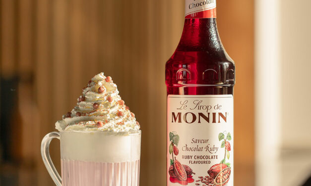 Cocktail sans alcool au sirop Monin Ruby Chocolate : MilkShake