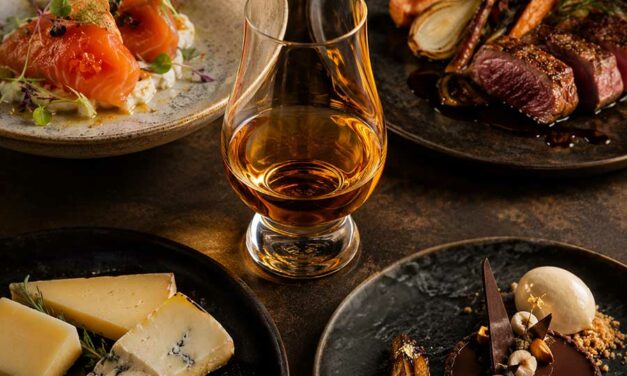 Accords mets et whisky : le guide complet pour sublimer vos repas