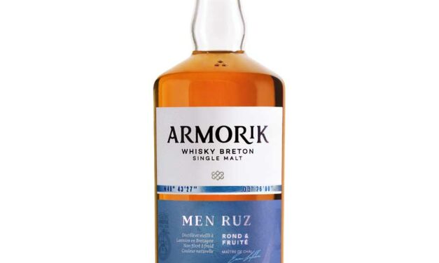 Armorik Men Ruz : un nouveau single malt breton et une gamme repensée